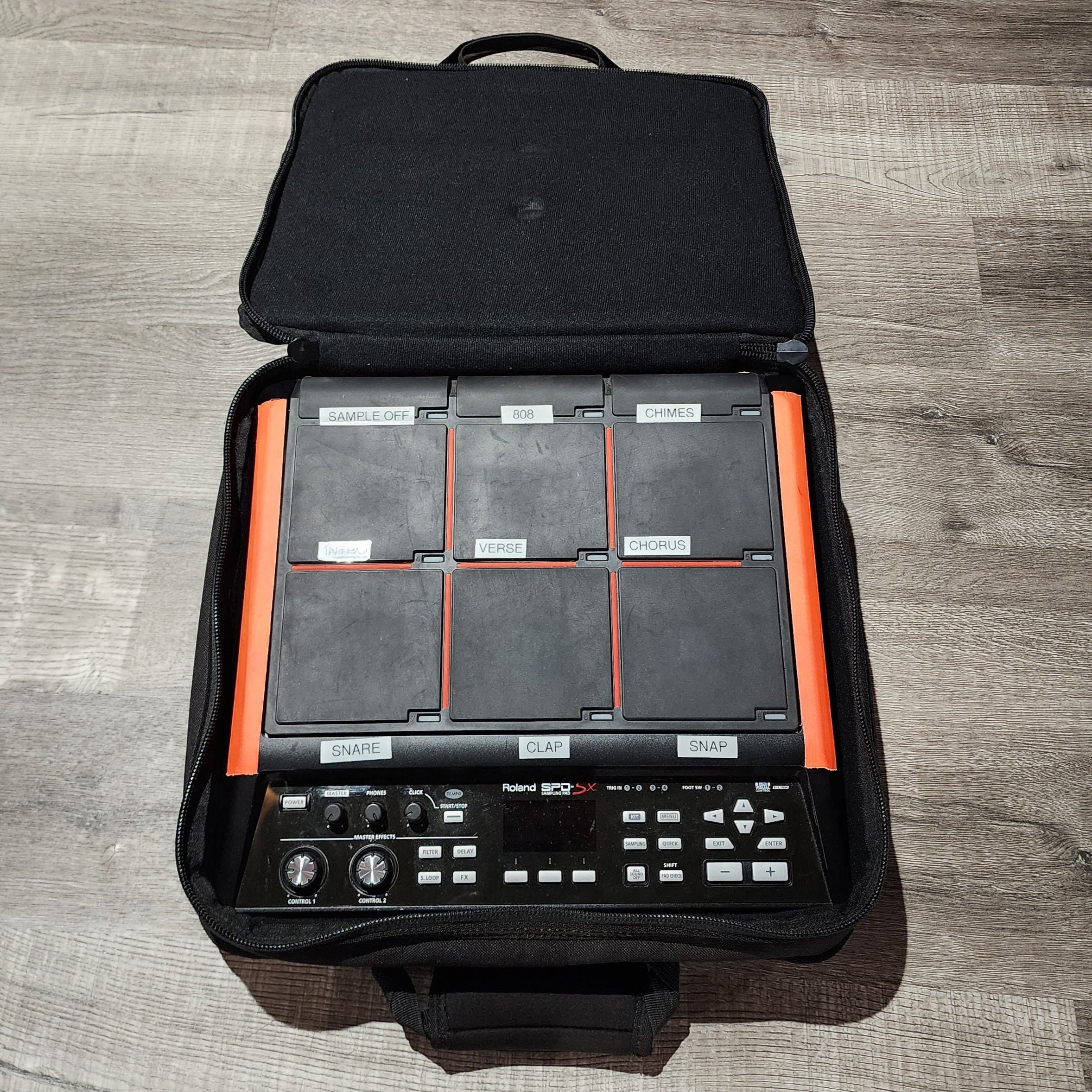 Used Roland SPD-SX Sampling Percussion Pad w/Carry Bag