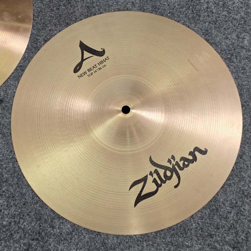 Used Zildjian New Beat Hi Hat Cymbals 14" - Good - Drum Center Of Portsmouth