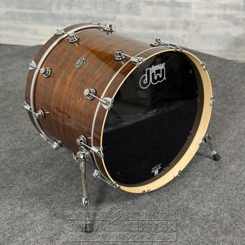 DW Performance Bass Drum 22x18 Walnut Lacquer - DCP Exclusive! - Drum Center Of Portsmouth