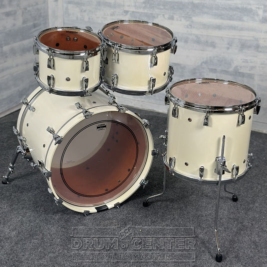 Yamaha Absolute Hybrid 4pc Drum Set w/20BD Polar White - Drum Center Of Portsmouth