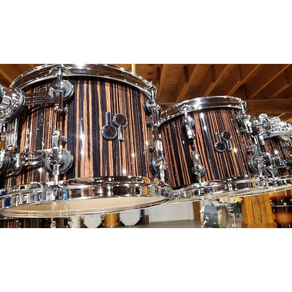 Sonor SQ2 Medium Maple 6pc 22/8/10/12/14/16 Drum Set - Ebony