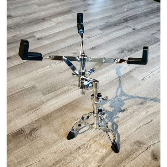 Used Mapex Snare Drum Stand