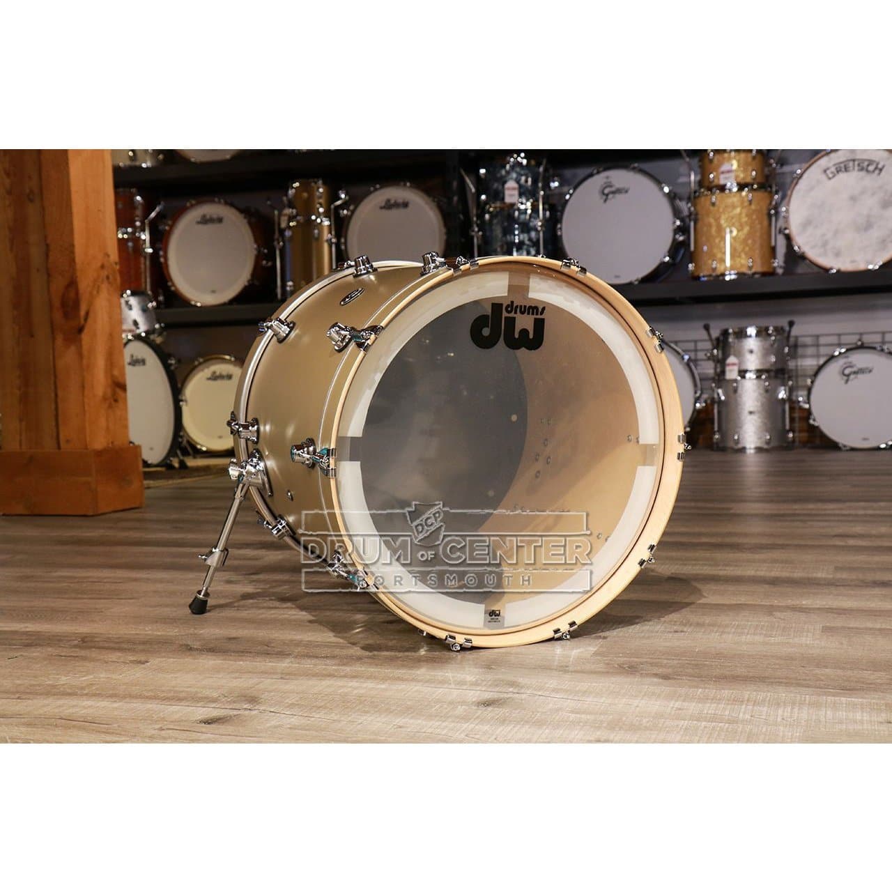 DW Performance Bass Drum 22x18 Hard Satin Gold Mist