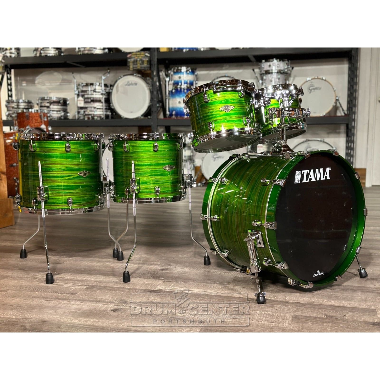 Tama Starclassic Walnut/Birch 5pc Drum Set With 22 Bass Drum - Lacquer Shamrock Oyster