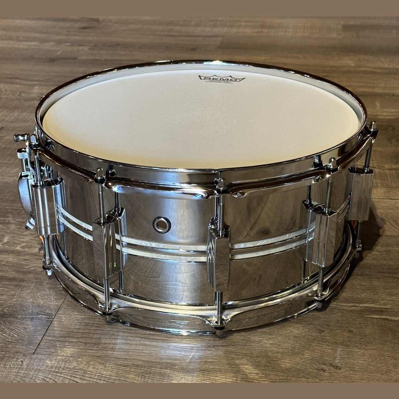 Used Pearl Duoluxe Inlaid Chrome over Brass Snare Drum 14x6.5