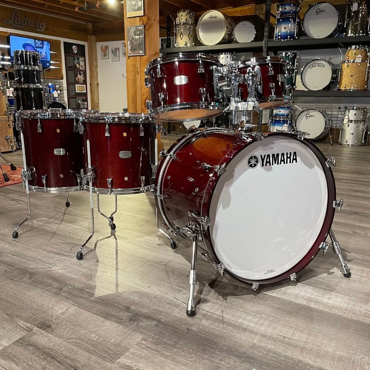 Yamaha Absolute Hybrid 5pc Drum Set - Classic Walnut - 22/10/12/14/16